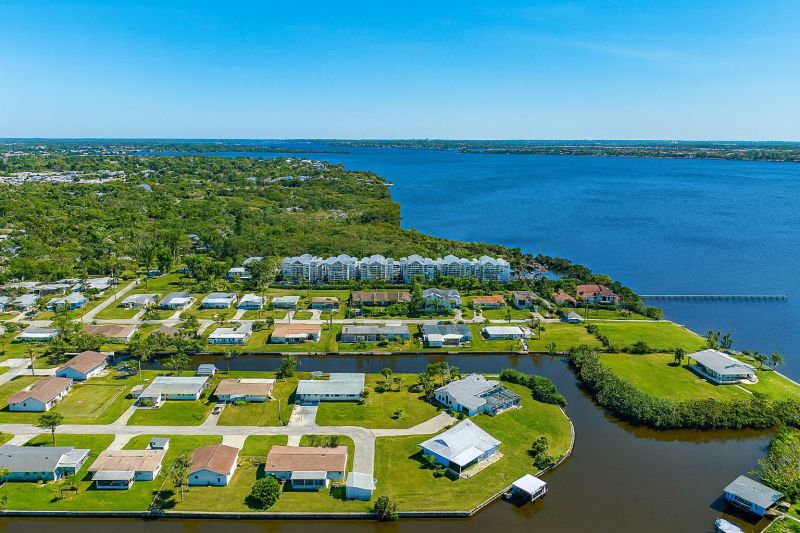 Local Commercial Hardwood Service in Ellenton, FL