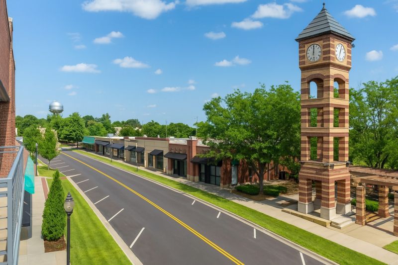 Local Engineered Wood Installation in Overland Park, KS