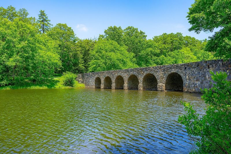 Local Linoleum Floor Installation in Crossville, TN