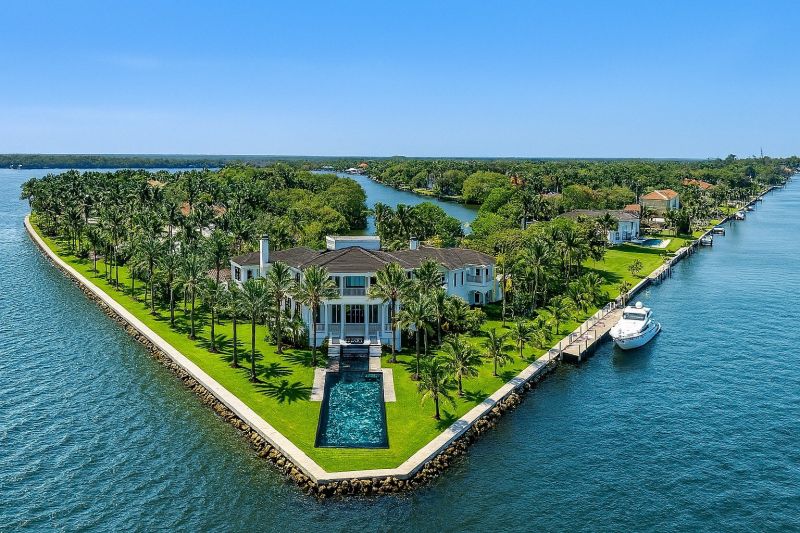 Local Linoleum Floor Installation in Beverly Hills, FL