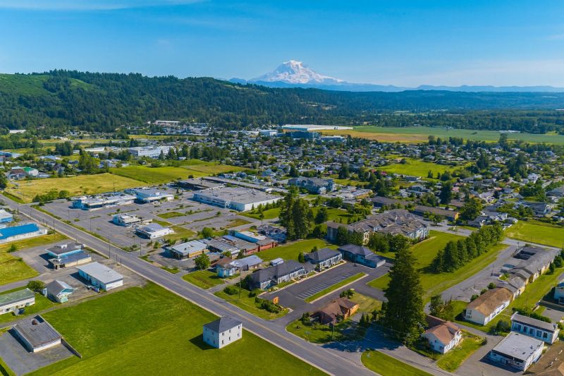 Local Linoleum Floor Installation in Sumner, WA