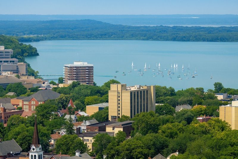 Local Linoleum Floor Installation in Edgerton, WI