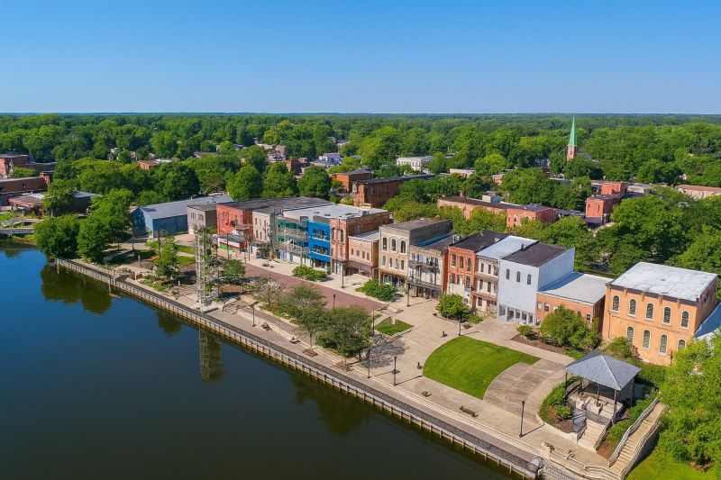 Local Linoleum Floor Installation in Allegan, MI