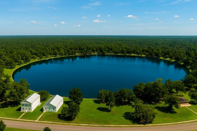 Local Plank Laminate Installation in Defuniak Springs, FL