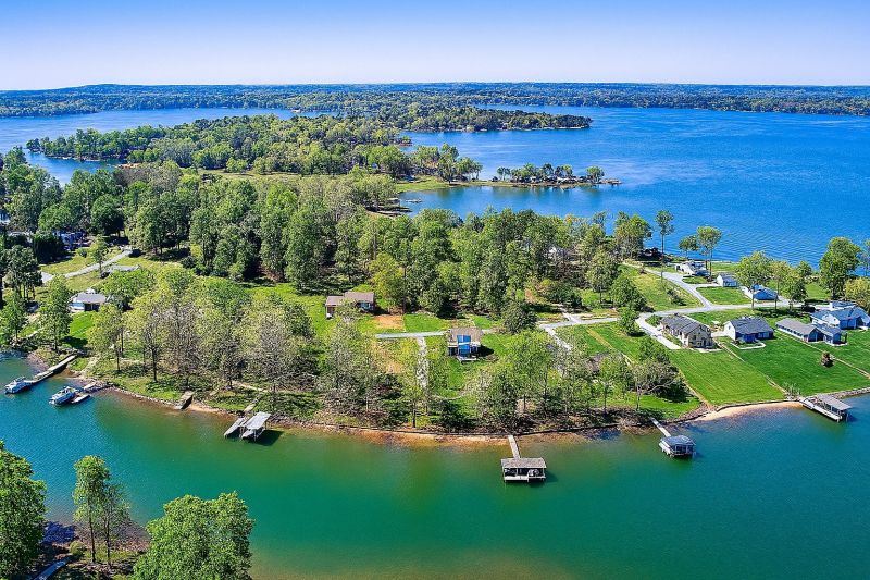 Local Sheet Flooring Repair in Denver, NC