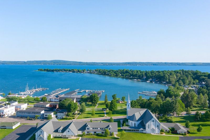 Local Sheet Linoleum Installation in Harbor Springs, MI