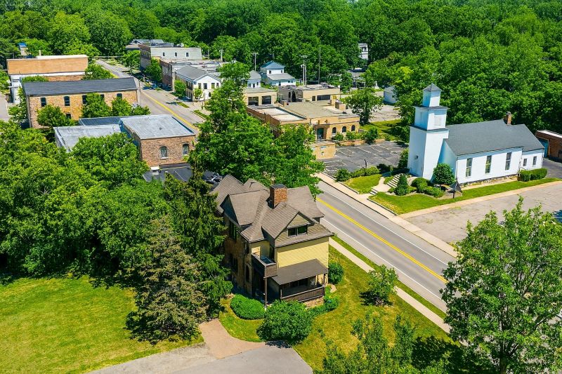 Local Sheet Vinyl Repair in Clarkston, MI