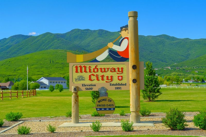 Local Vinyl Flooring Installation in Midway, UT