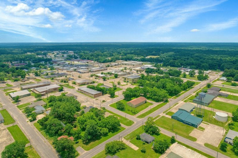 Local Vinyl Flooring Installation in Cleveland, TX