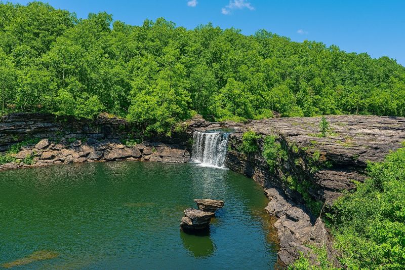 Local Vinyl Flooring Installation in Fort Payne, AL