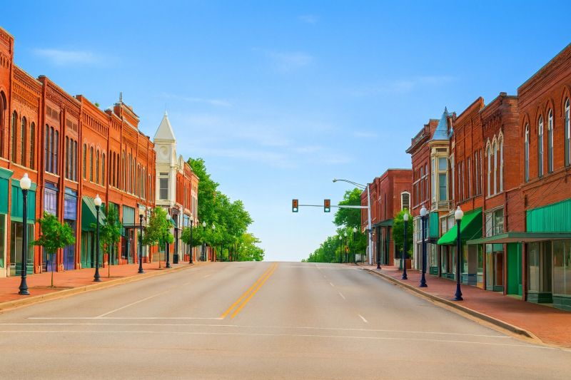 Local Vinyl Plank Floor Installation in Guthrie, OK