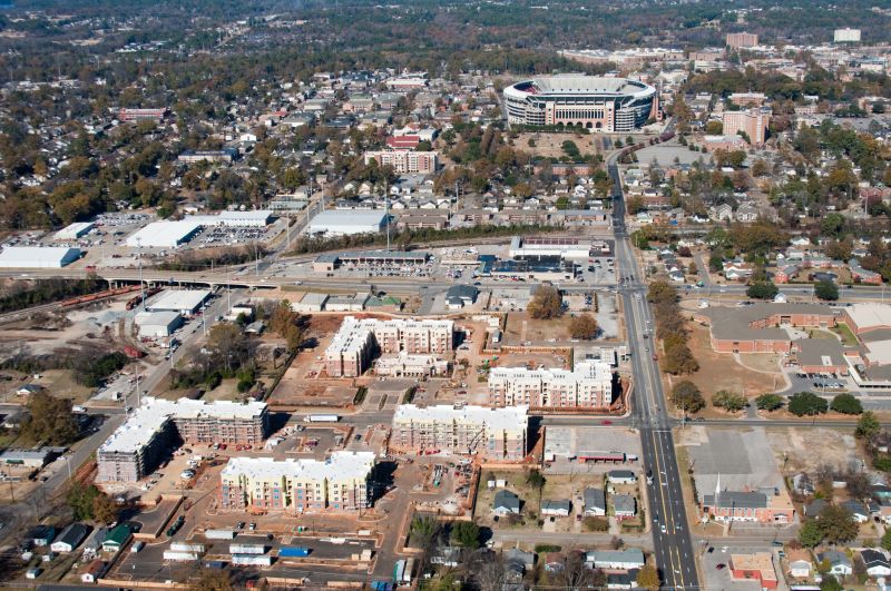 Local Vinyl Plank Floor Installation in Tuscaloosa, AL