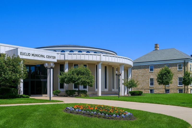 Local Vinyl Plank Floor Installation in Euclid, OH